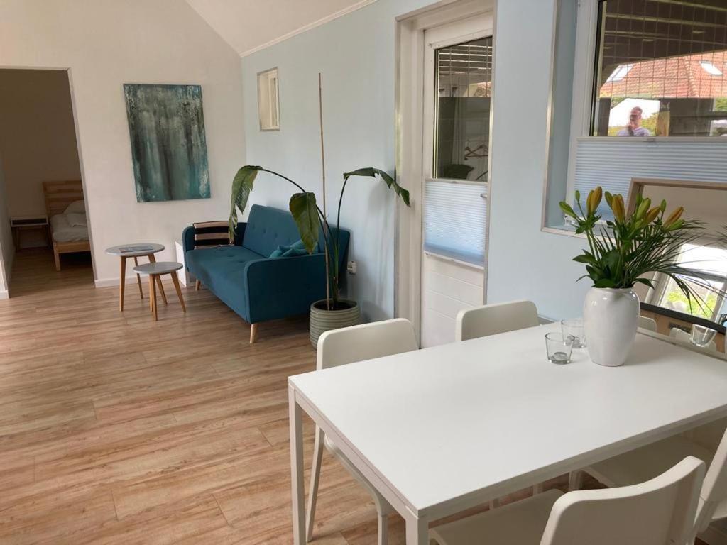 The Bee - Trekkershuts & Apartment Opperdoes Εξωτερικό φωτογραφία
