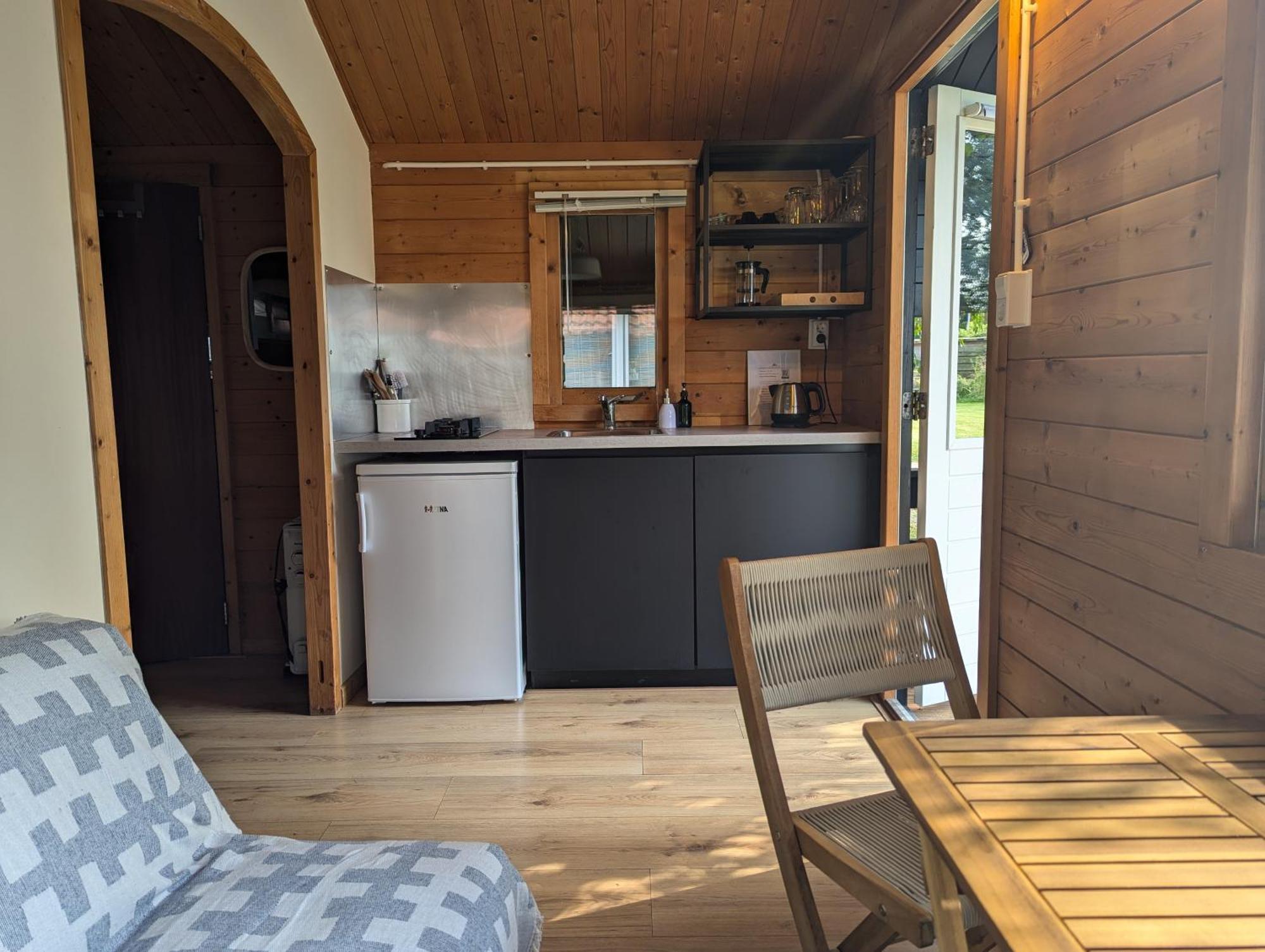 The Bee - Trekkershuts & Apartment Opperdoes Εξωτερικό φωτογραφία